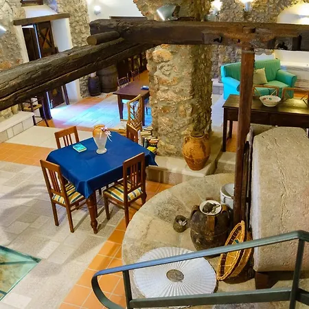 Antico Frantoio 4*